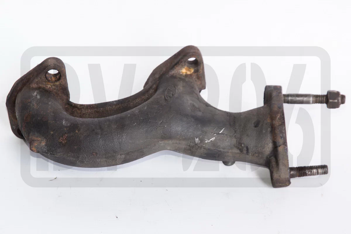 Выпускной коллектор вездехода BV-206 Лось с бензиновым двигателем Ford 2658E