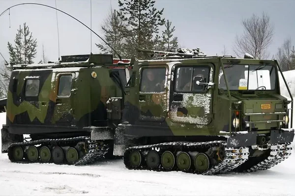Hagglunds BV-206 командирской