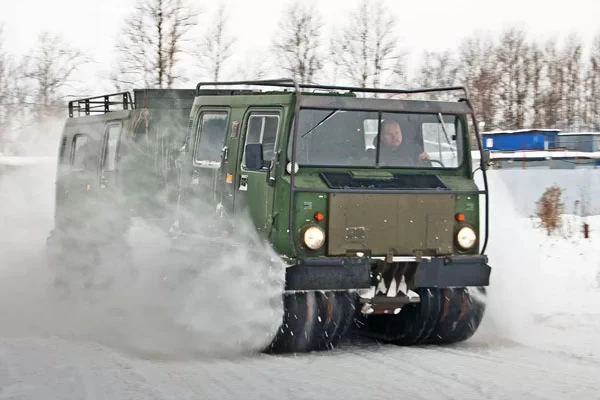 Тест-драйв вездехода BV-206 Лось с дизельным двигателем Iveco